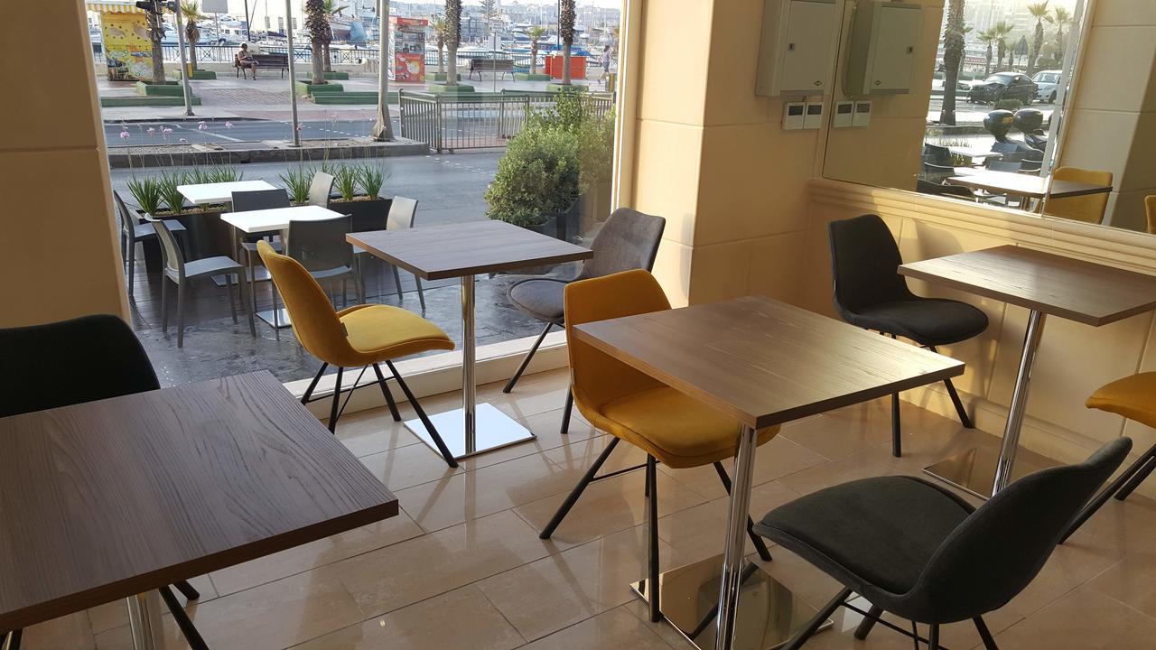 โรงแรมเคนเนดี้ โนวา Gzira ภายนอก รูปภาพ